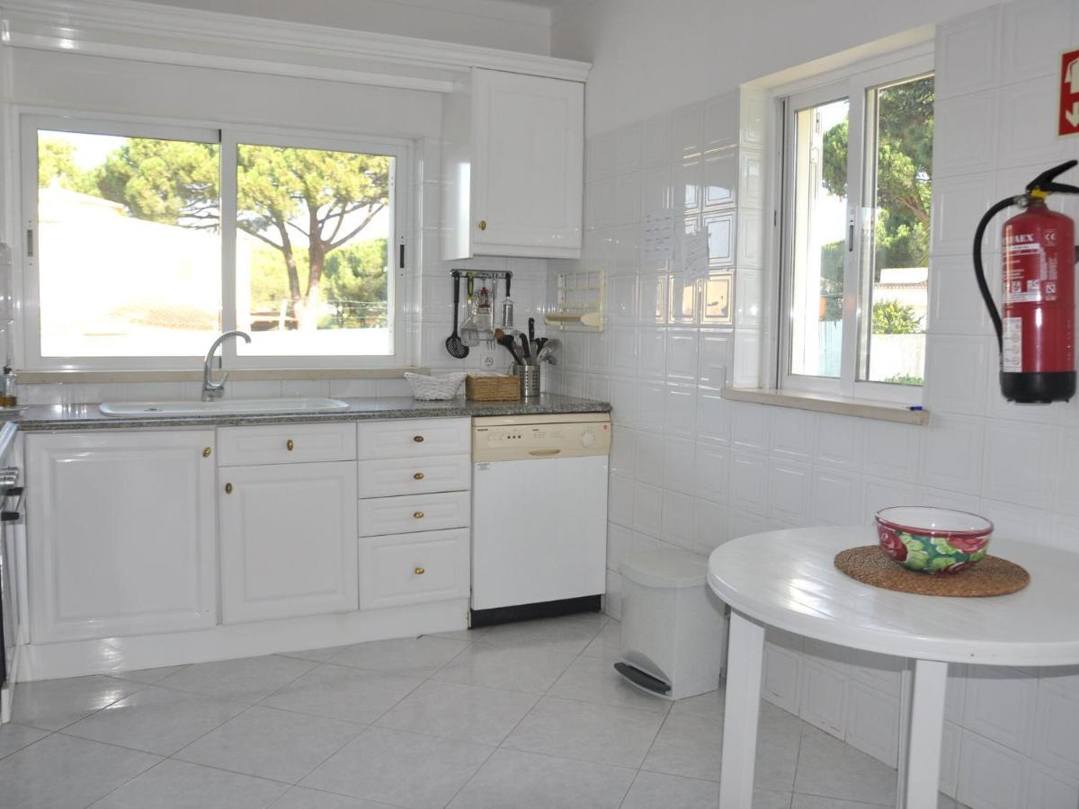 Comfortable Holiday Home In Vilamoura With Pool Eksteriør billede